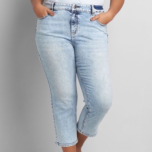 Lane Bryant Women Plus Sz 28 Acid Wash High-Rise Girlfriend Straight Crop Jeans - Picture 1 of 11